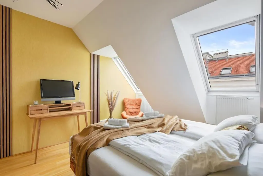 וינה „Luxury Loft View“ 4Br / Near Centre / Schoenbrun אוסטריה